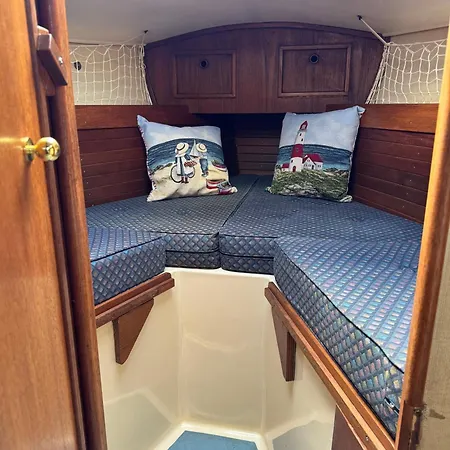 Schlafplatz Mit Meerblick